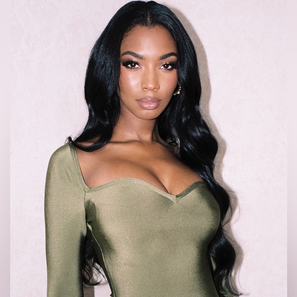 House of CB Dresses & Skirts - HOUSE OF CB 'Katalina' Olive Sweetheart Neckline Bandage Dress